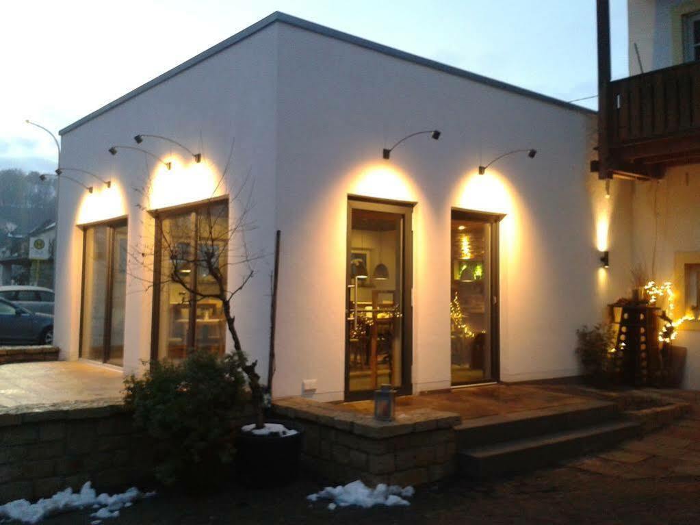 Pensjonat Johannishof Wein-cafe & Gaestehaus